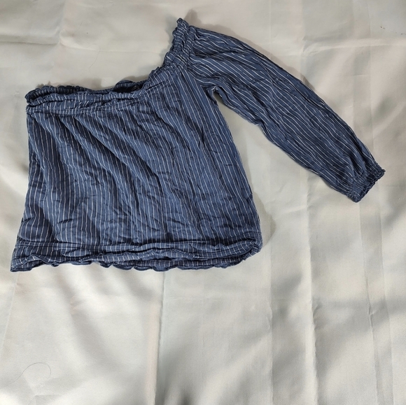 American Eagle Blue Striped Off-Shoulder Top Medium - Picture 8 of 10